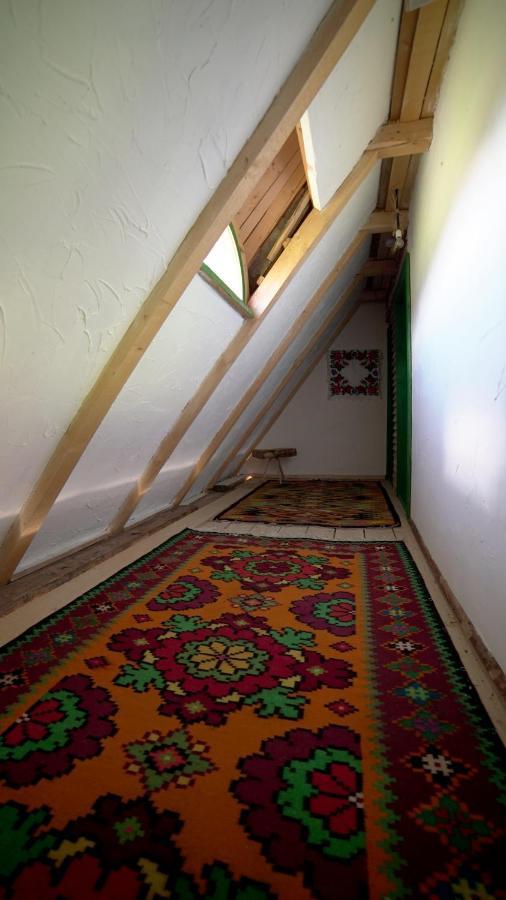 Iz de Maramures Surdesti (Maramures) Exterior foto