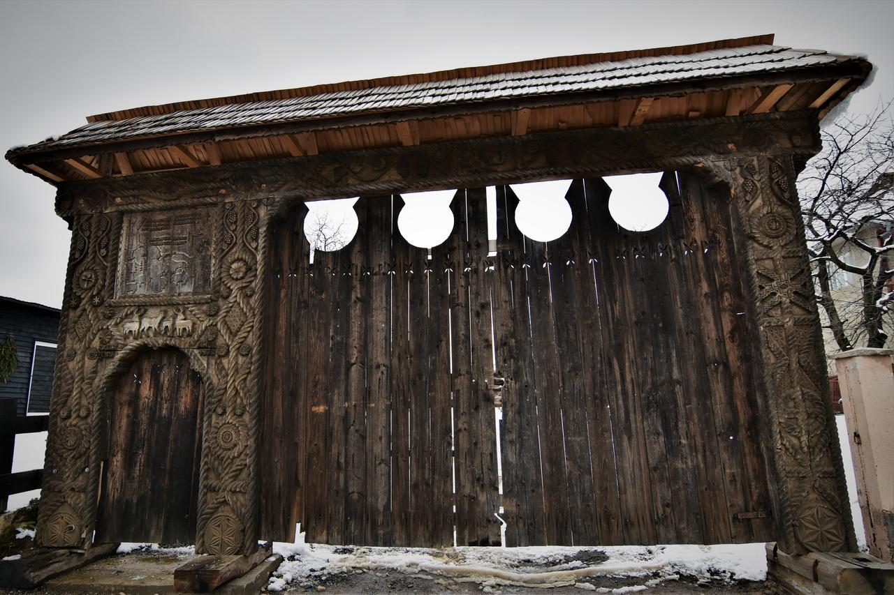 Iz de Maramures Surdesti (Maramures) Exterior foto